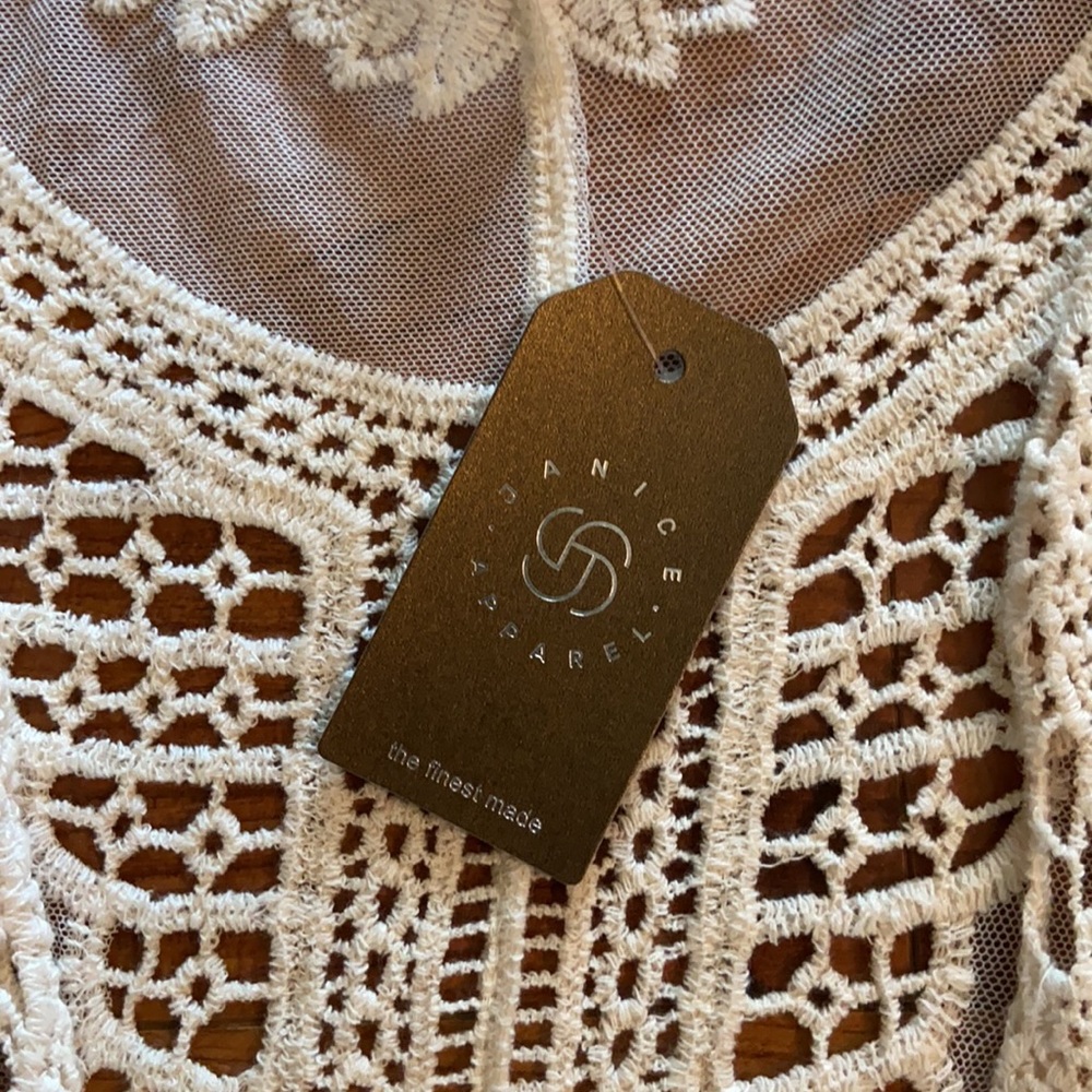 Lace crochet duster - Picture 3 of 6